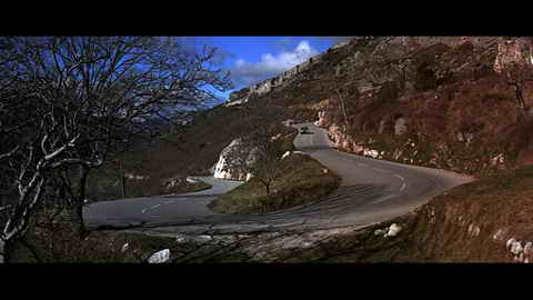 Screenshot [02] zum Film 'James Bond - Goldeneye'